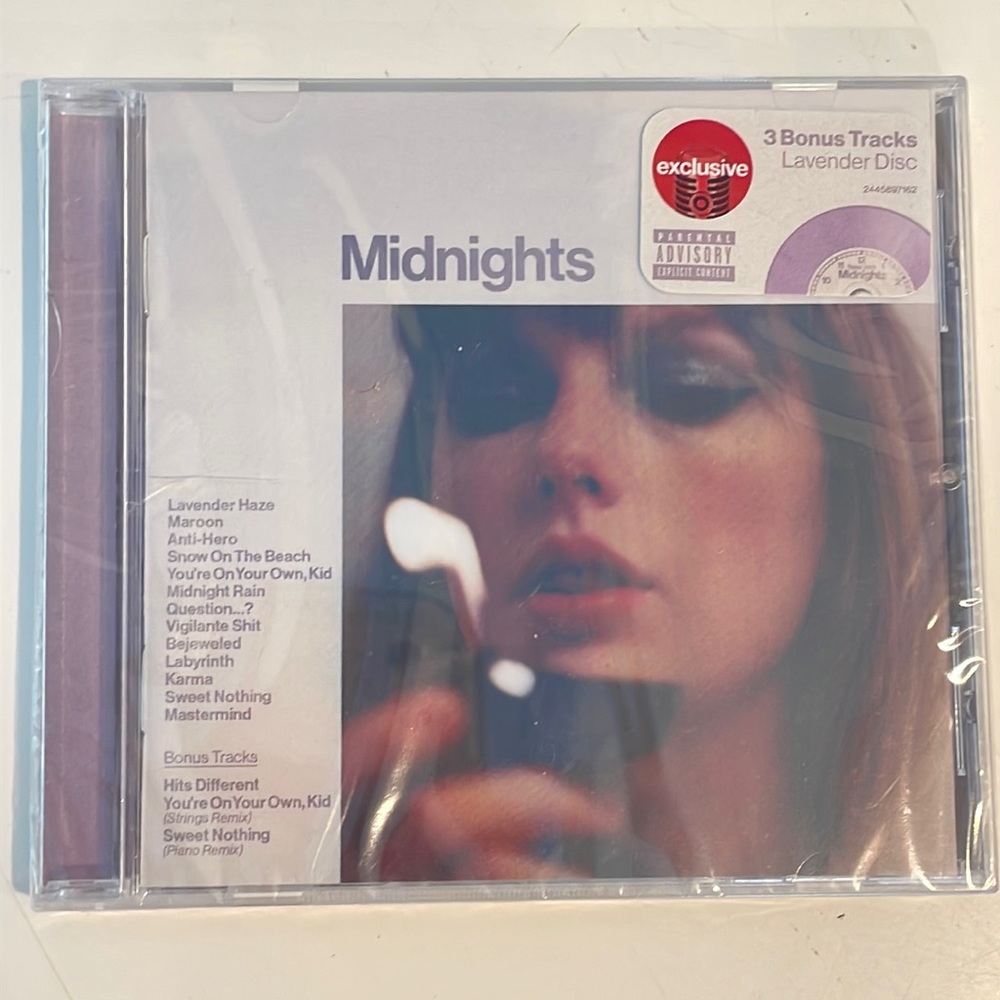 Taylor Swift Midnights Lavender Disc CD with 3 bonus tracks